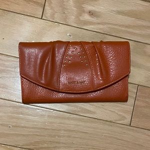 Matt & Nat vegan leather wallet